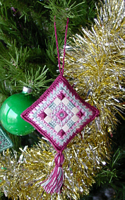 Christmasu Tree Ornament 2001-1
